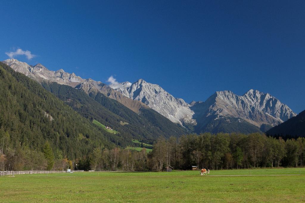 Gasthof Lechner Rasun di Sopra Bagian luar foto