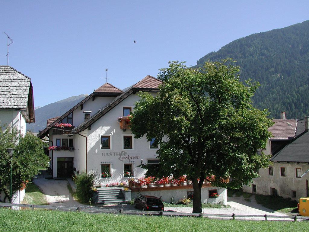 Gasthof Lechner Rasun di Sopra Bagian luar foto